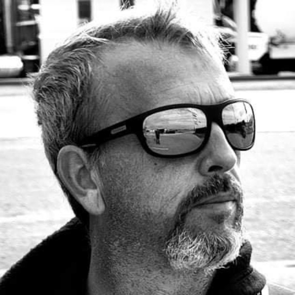 Meet your Posher, Francois - Picture 1 of 1